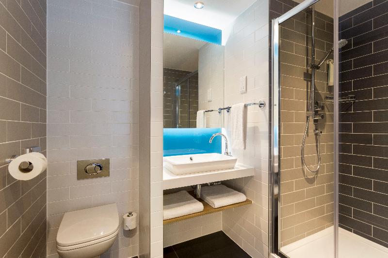 Holiday Inn Express London Southwark image
