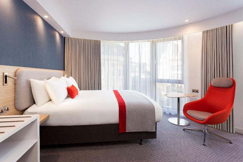 Holiday Inn Express London Southwark image