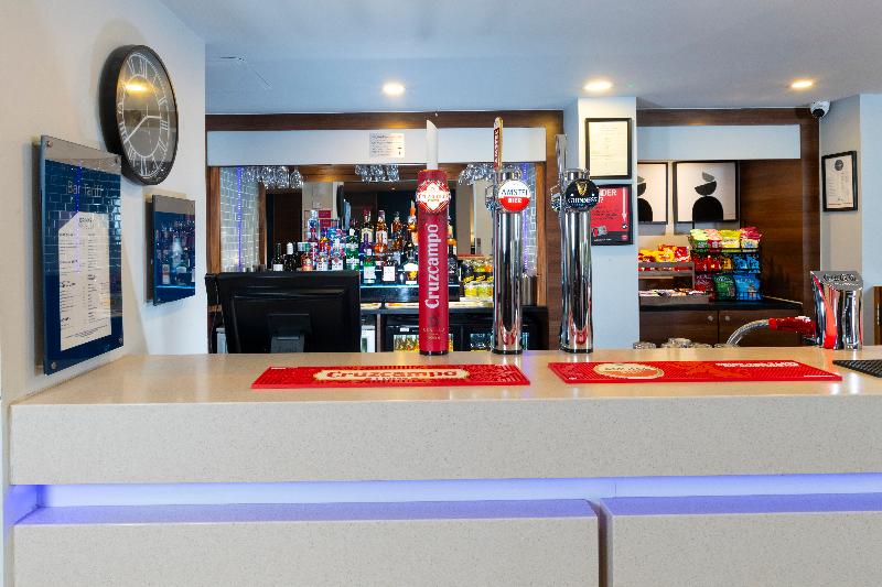 Holiday Inn Express Birmingham Oldbury M5/Jct.2 image