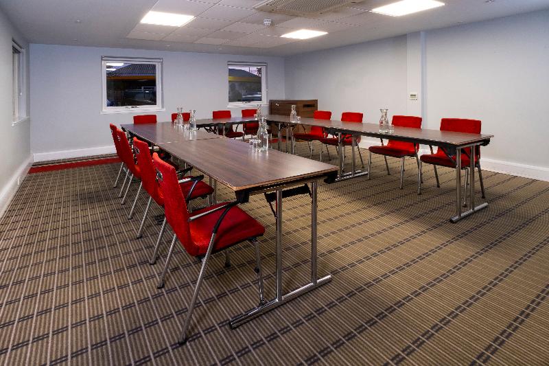 Holiday Inn Express Birmingham Oldbury M5/Jct.2 image