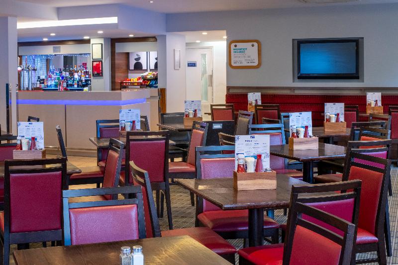 Holiday Inn Express Birmingham Oldbury M5/Jct.2 image