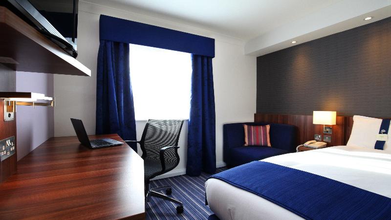 Holiday Inn Express York image