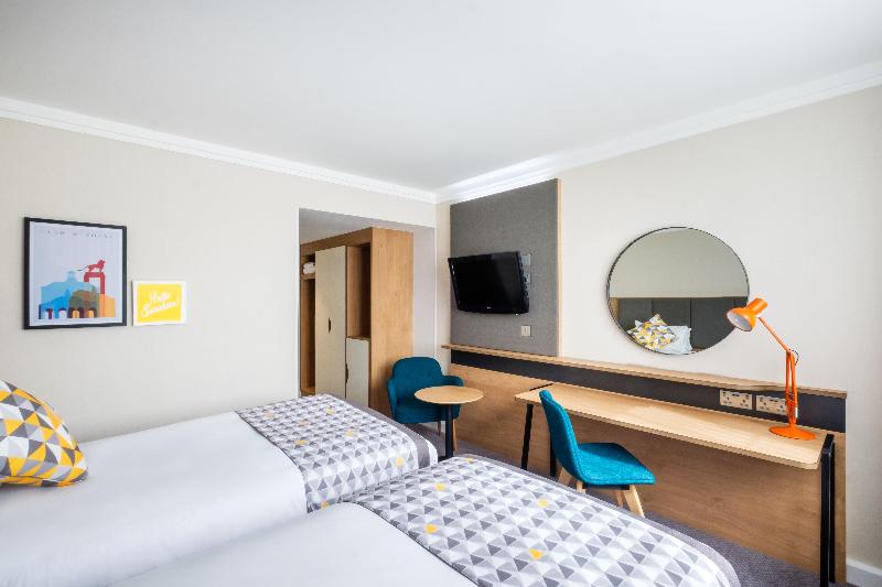 Holiday Inn Reading South image