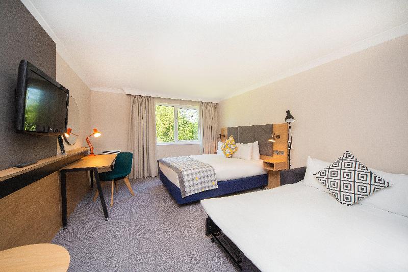 Holiday Inn Reading South image