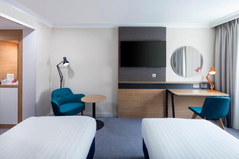 Holiday Inn Reading South image