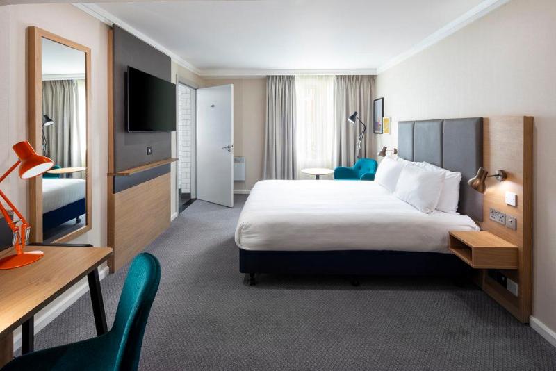 Holiday Inn Reading South image