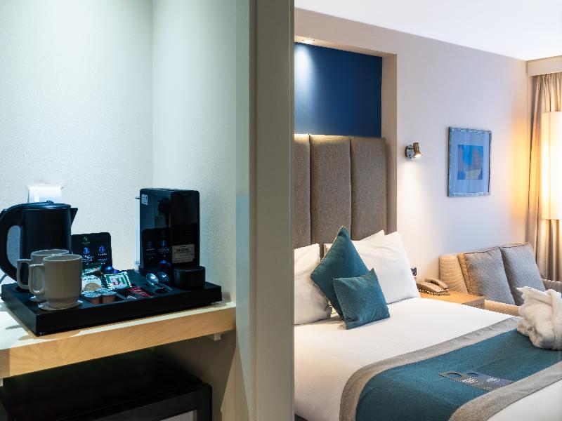 Holiday Inn Maidstone Sevenoaks image