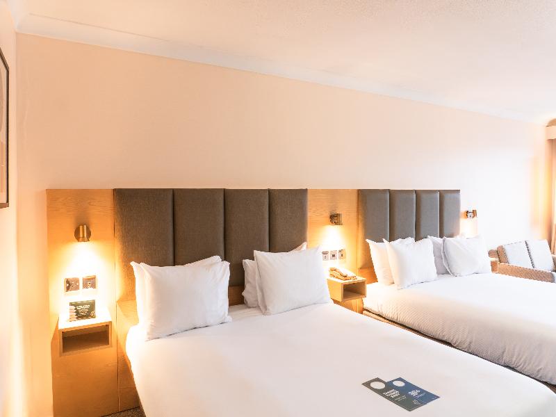 Holiday Inn Maidstone Sevenoaks image