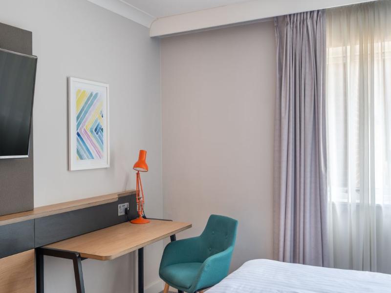 Holiday Inn Maidstone Sevenoaks image