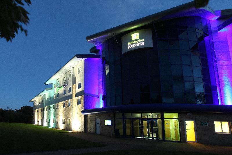 Holiday Inn Express Southampton M27 Jct 7