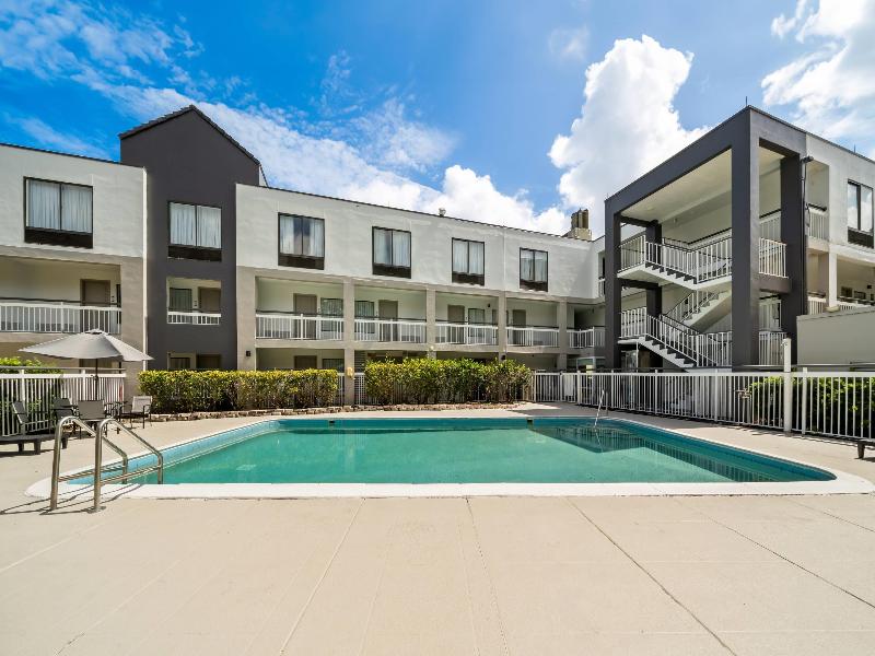 Quality Inn Orlando Near International Drive image