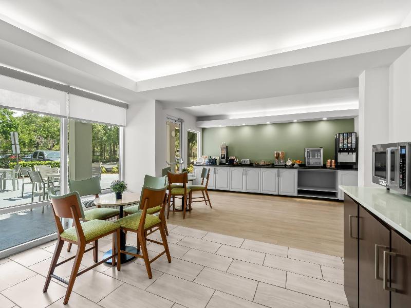 Quality Inn Orlando Near International Drive image