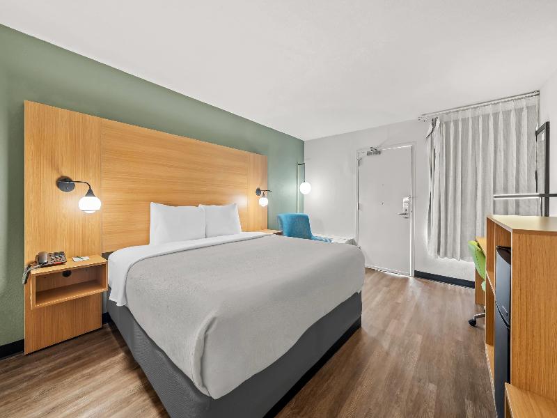 Quality Inn Orlando Near International Drive image