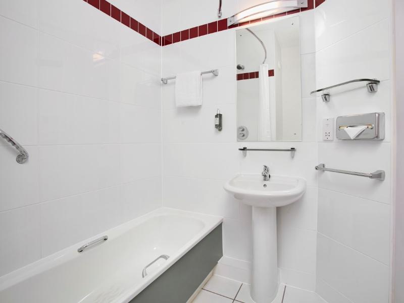 Leonardo Hotel Nottingham  image
