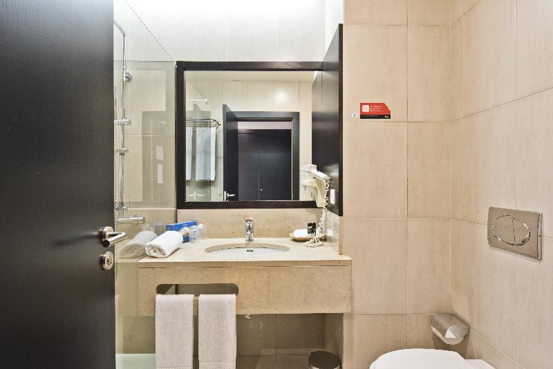 Lam Hotel Estarreja image