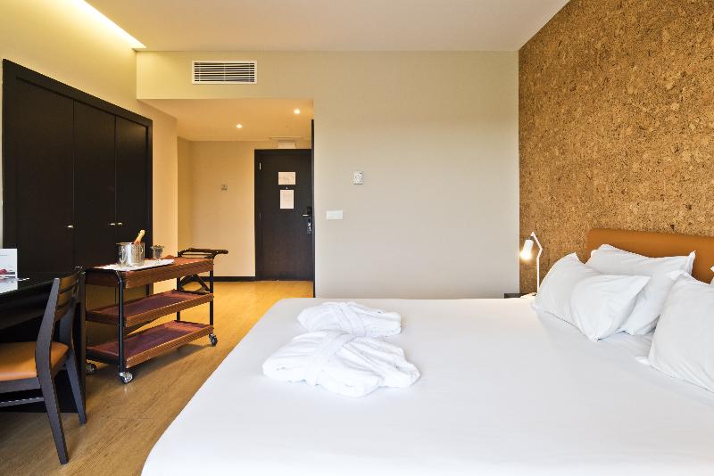 Lam Hotel Estarreja image