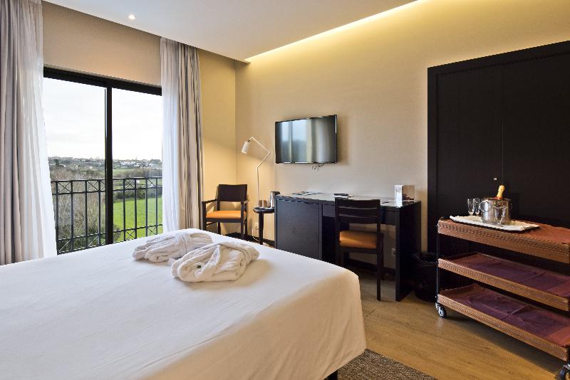 Lam Hotel Estarreja image