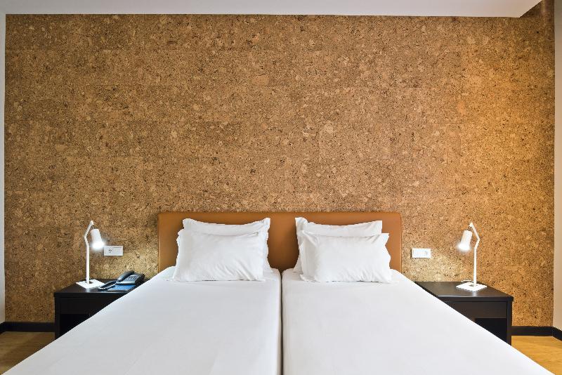 Lam Hotel Estarreja image