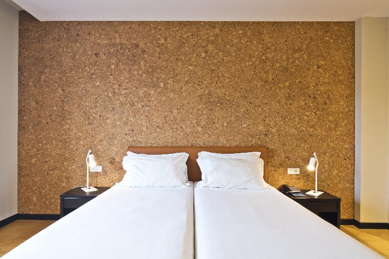 Lam Hotel Estarreja image