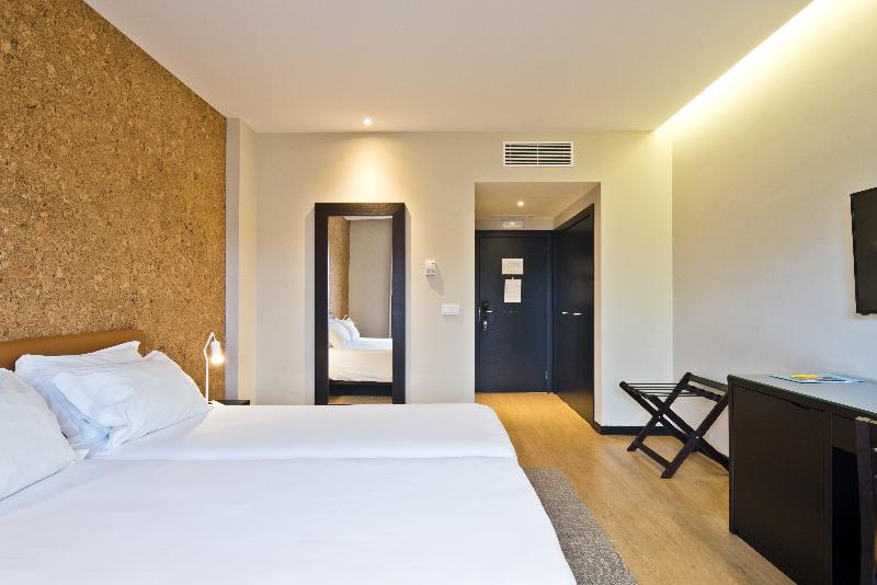 Lam Hotel Estarreja image