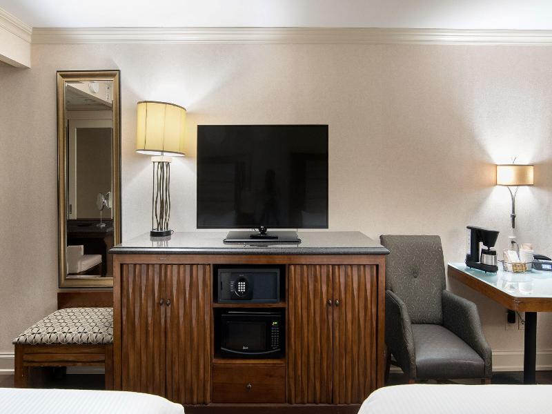 Eden Resort & Suites, Bw Premier Collection image