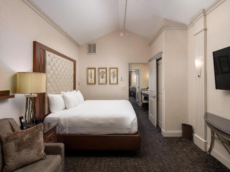 Eden Resort & Suites, Bw Premier Collection image