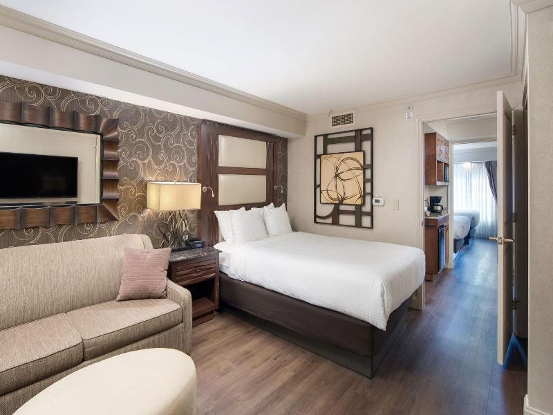 Eden Resort & Suites, Bw Premier Collection image
