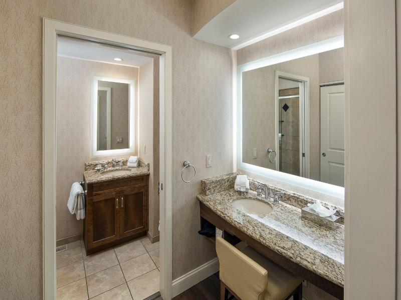 Eden Resort & Suites, Bw Premier Collection image