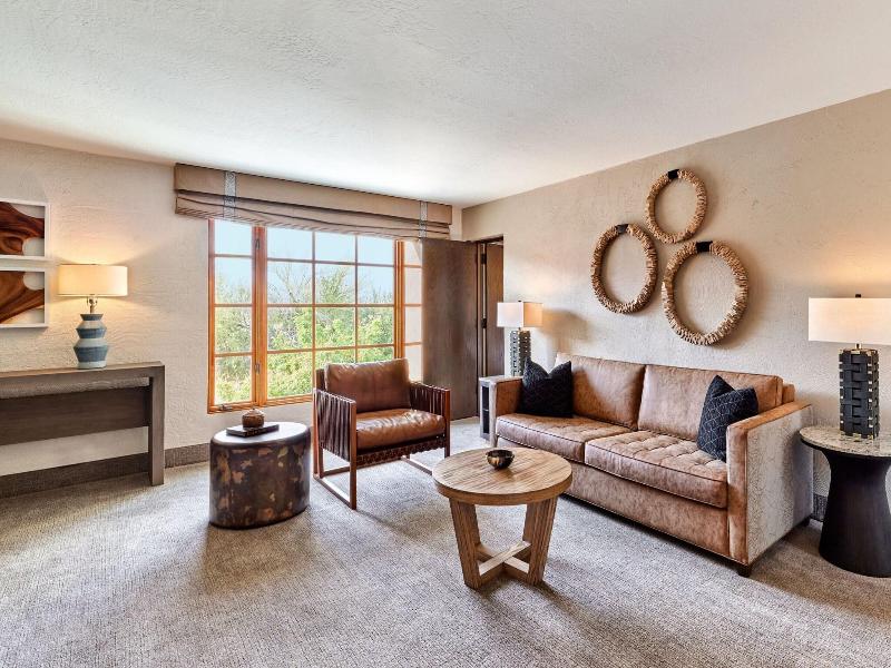 Jw Marriott Scottsdale Camelback Inn Resort & Spa image