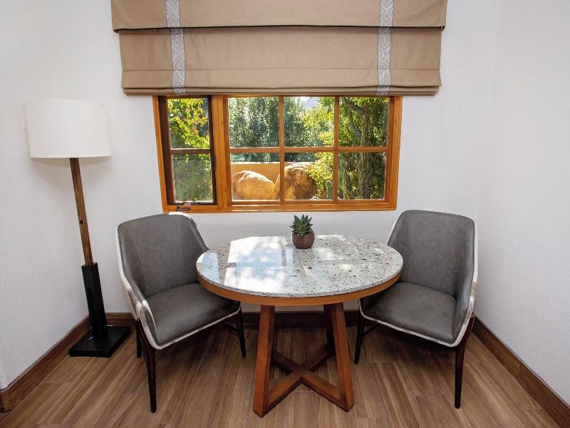 Jw Marriott Scottsdale Camelback Inn Resort & Spa image