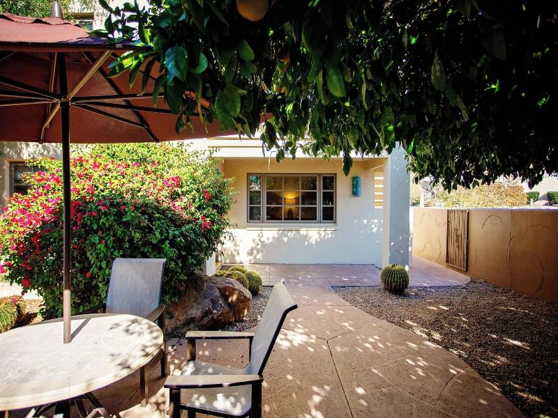 Jw Marriott Scottsdale Camelback Inn Resort & Spa image