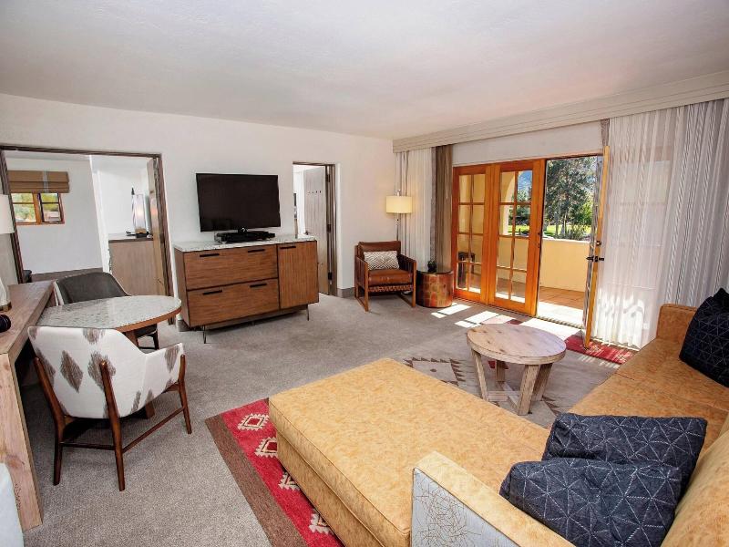 Jw Marriott Scottsdale Camelback Inn Resort & Spa image