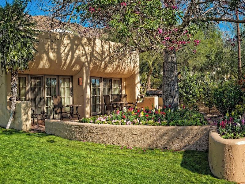 Jw Marriott Scottsdale Camelback Inn Resort & Spa image