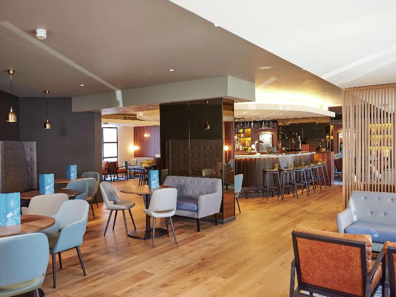 DoubleTree By Hilton London Excel image