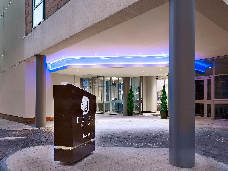 Doubletree by Hilton Woking image