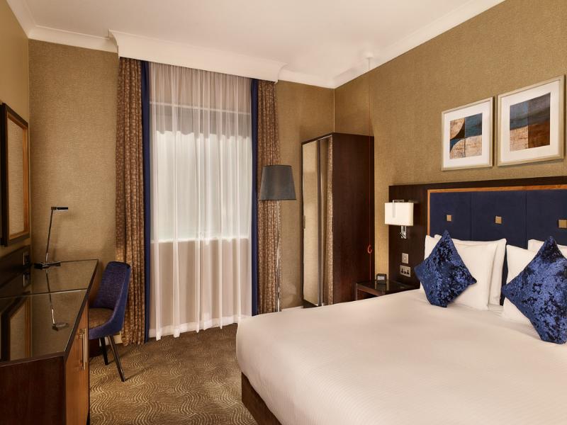 Doubletree by Hilton Woking image