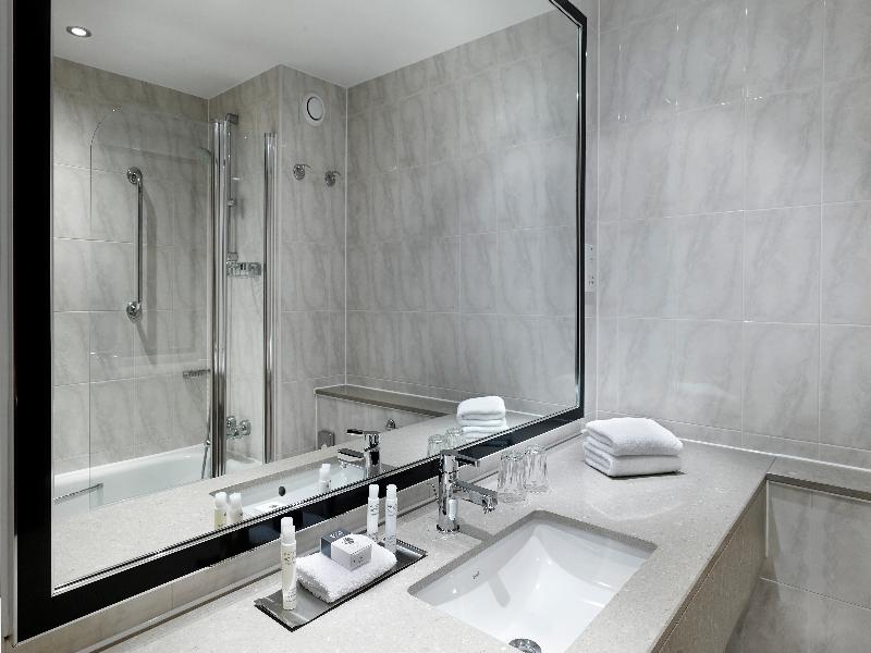 Doubletree by Hilton Woking image