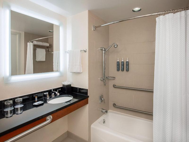 Westin Boston Waterfront image