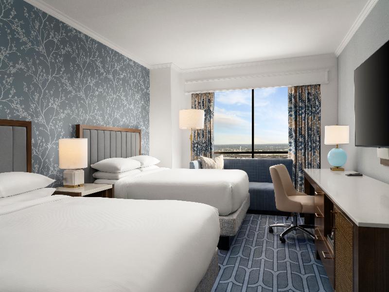 Hilton New Orleans Riverside image