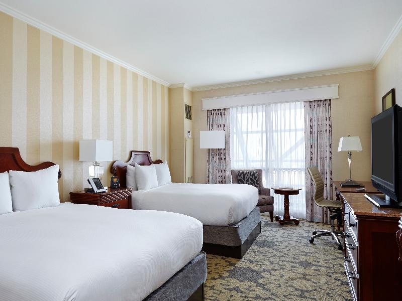 Hilton New Orleans Riverside image