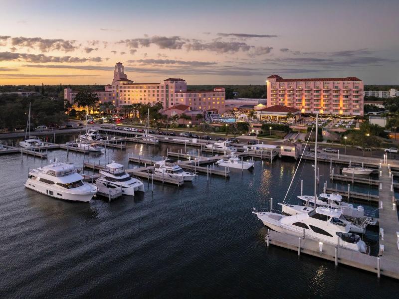 The Vinoy Renaissance St. Petersburg Resort & Gulf image