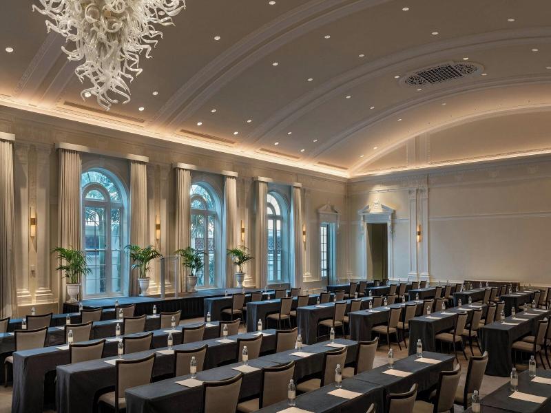 The Vinoy Renaissance St. Petersburg Resort & Gulf image