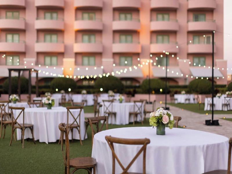 The Vinoy Renaissance St. Petersburg Resort & Gulf image