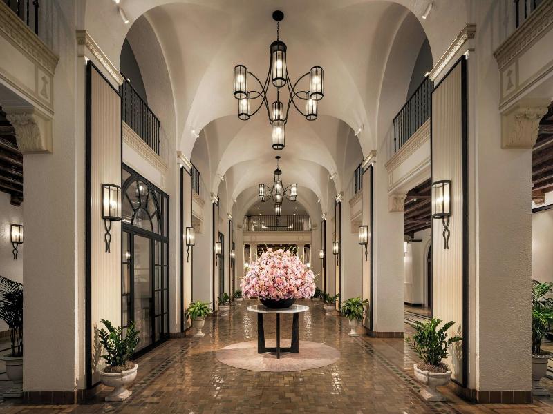 The Vinoy Renaissance St. Petersburg Resort & Gulf image