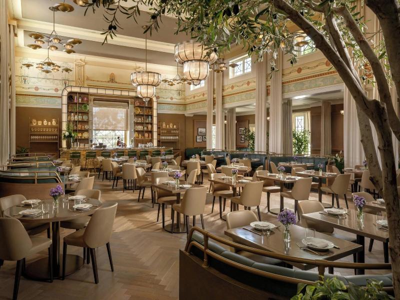 The Vinoy Renaissance St. Petersburg Resort & Gulf image