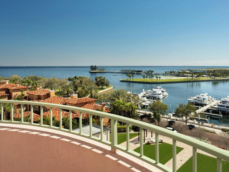 The Vinoy Renaissance St. Petersburg Resort & Gulf image