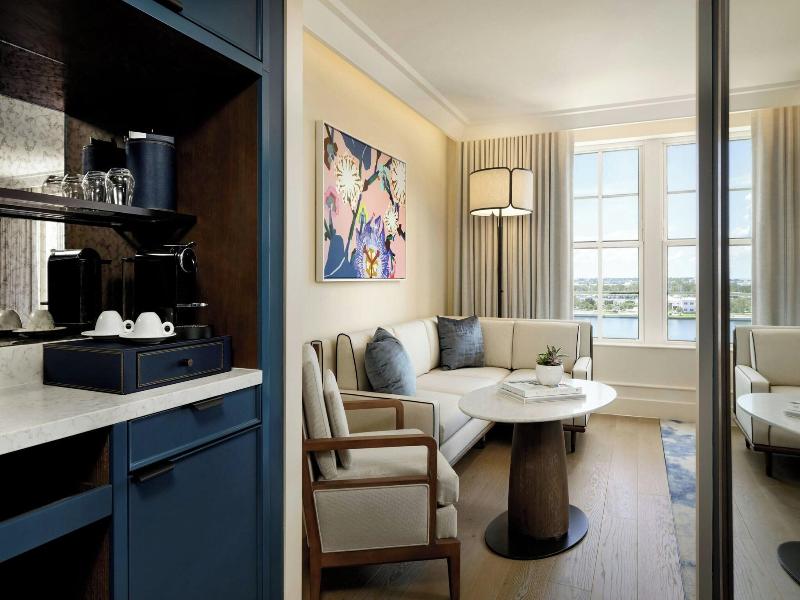 The Vinoy Renaissance St. Petersburg Resort & Gulf image