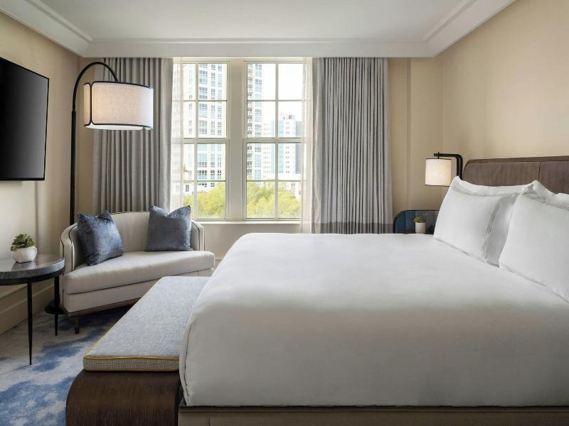 The Vinoy Renaissance St. Petersburg Resort & Gulf image