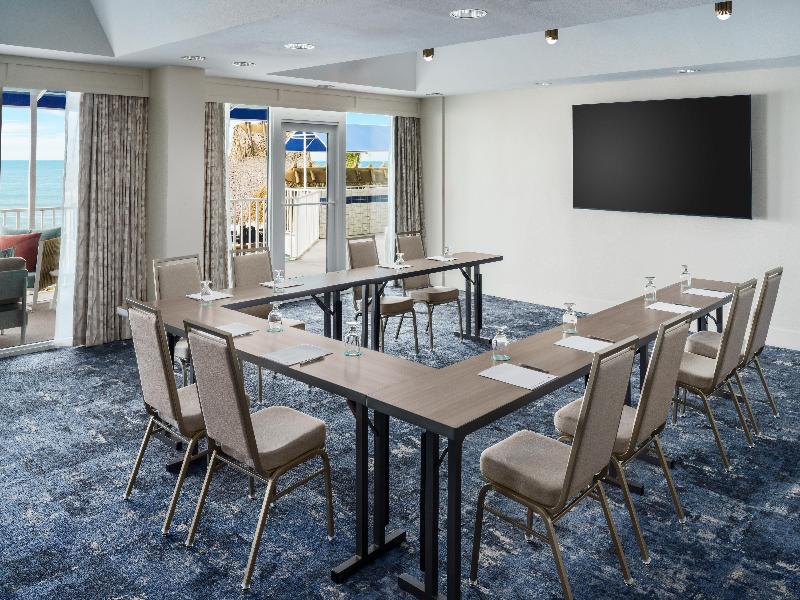 DoubleTree Beach Resort Tampa Bay-North Redington image