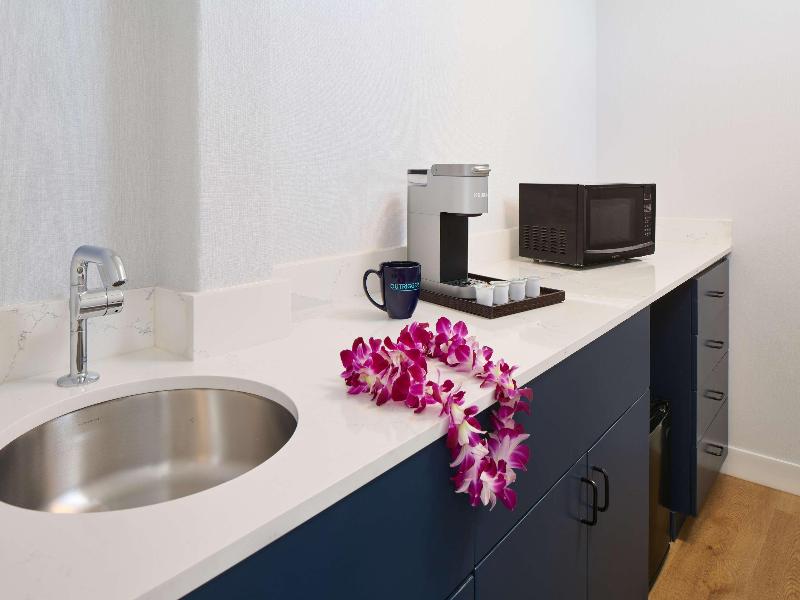 OUTRIGGER Waikiki Paradise Hotel image
